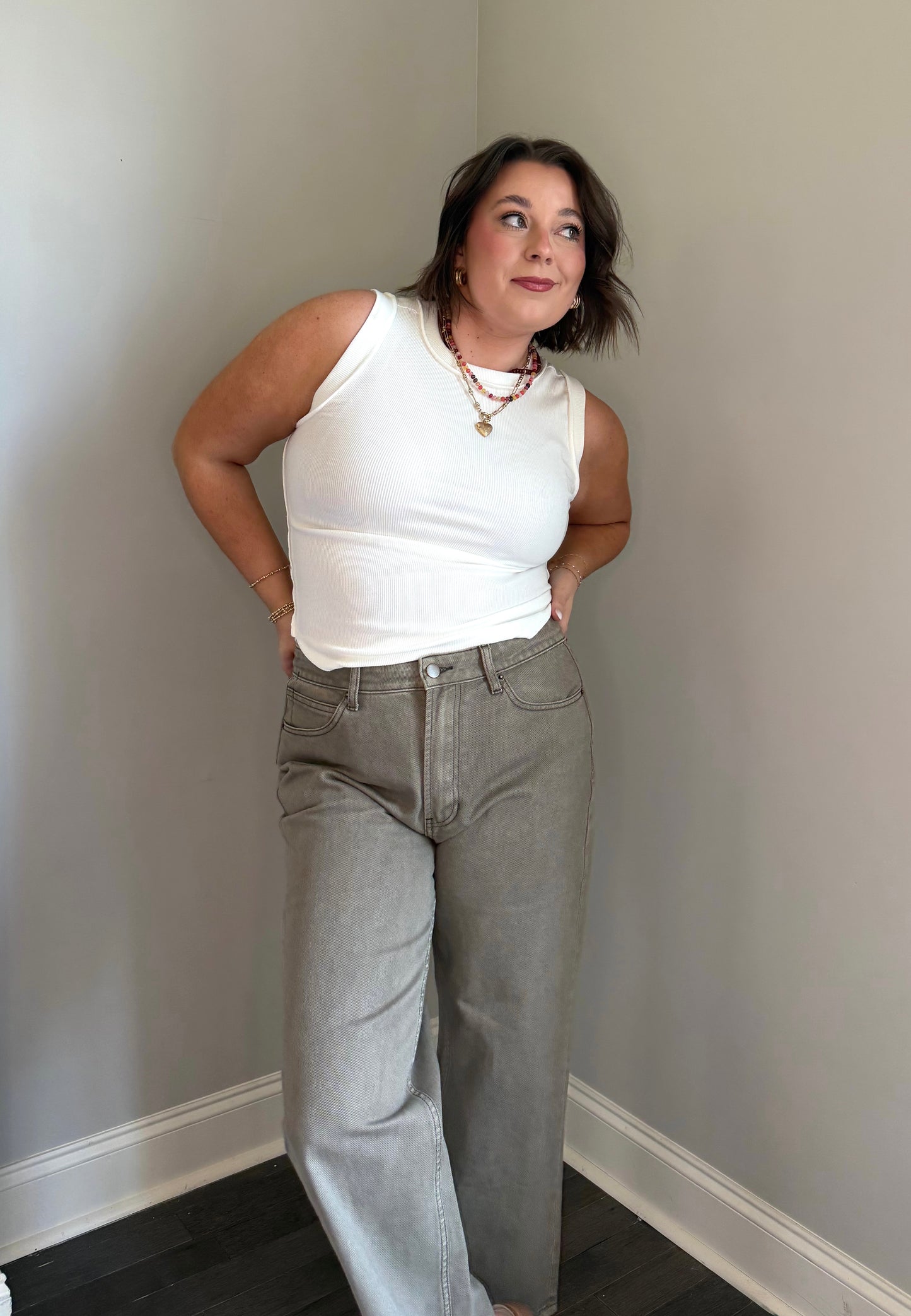 The Petal Tank-White