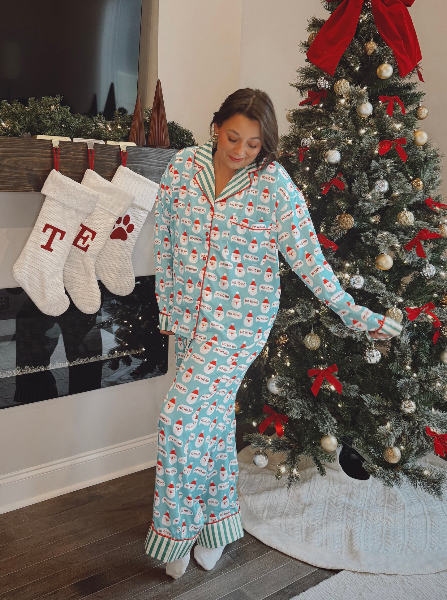 The Holly Jolly Pajama Set