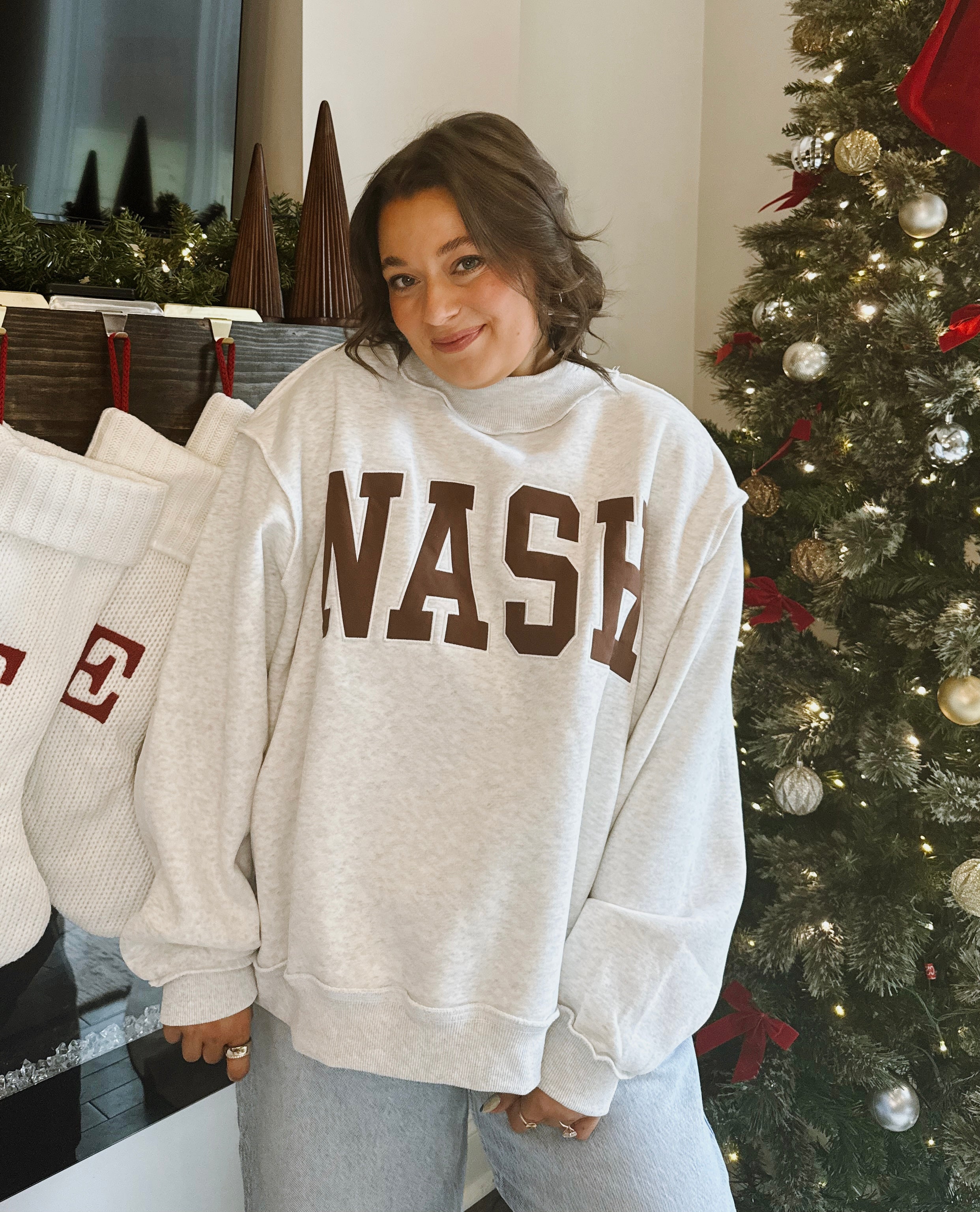 PREORDER The Nashville Mockneck Sweatshirt – Camden Row
